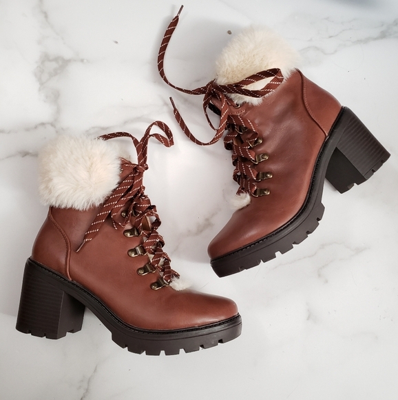 Esprit Ember Faux Fur Leather Lace Up Heel Lug Sole Ankle Boots Brown Sz 7 - Picture 1 of 8